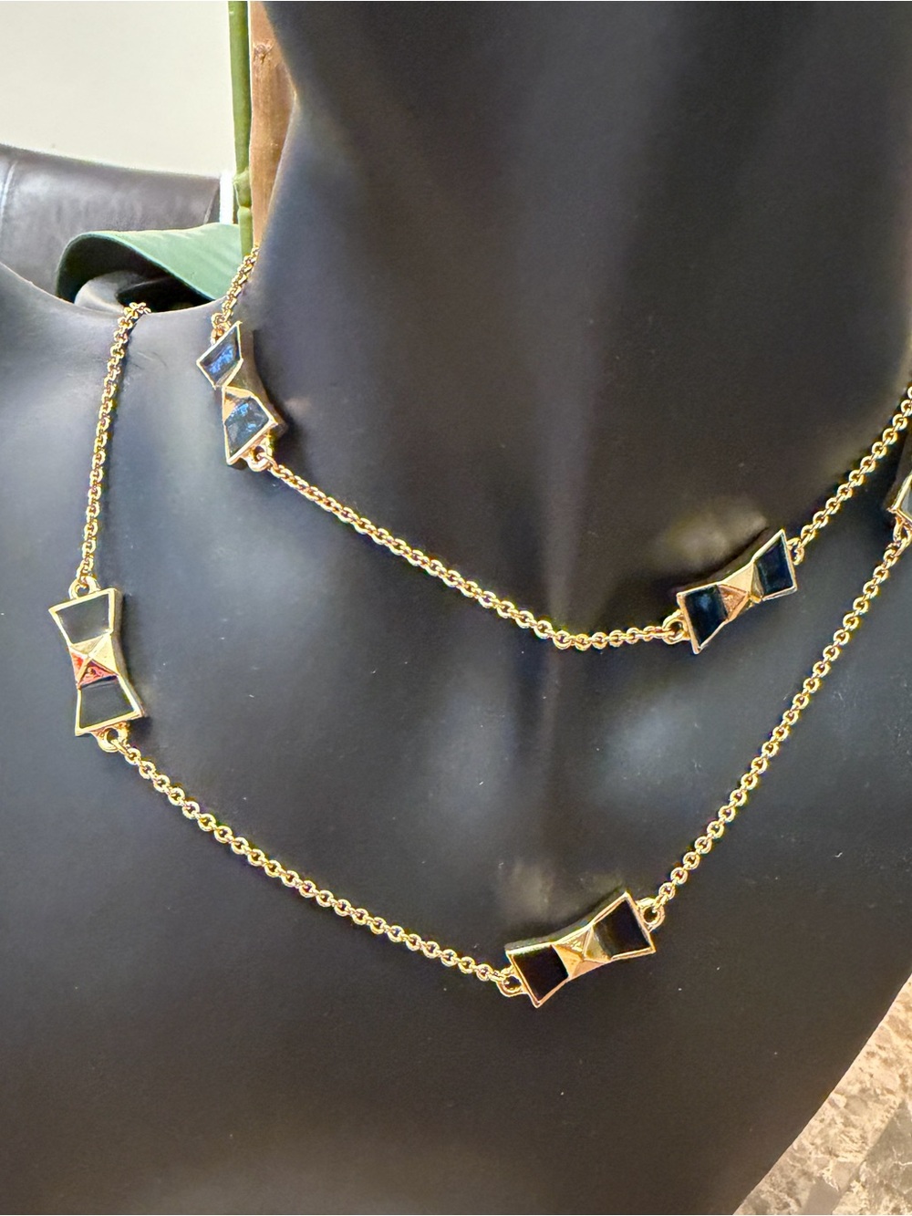 🎁 NWOT Kate Spade "Take a Bow" Long Station Necklace